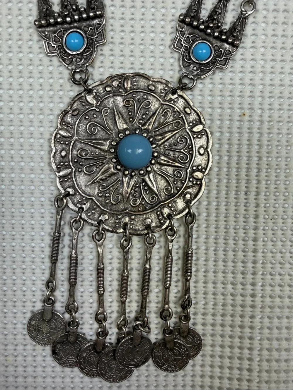 Faux Turquoise Silver-Tone Boho Medallion Native American inspired Bold Necklace